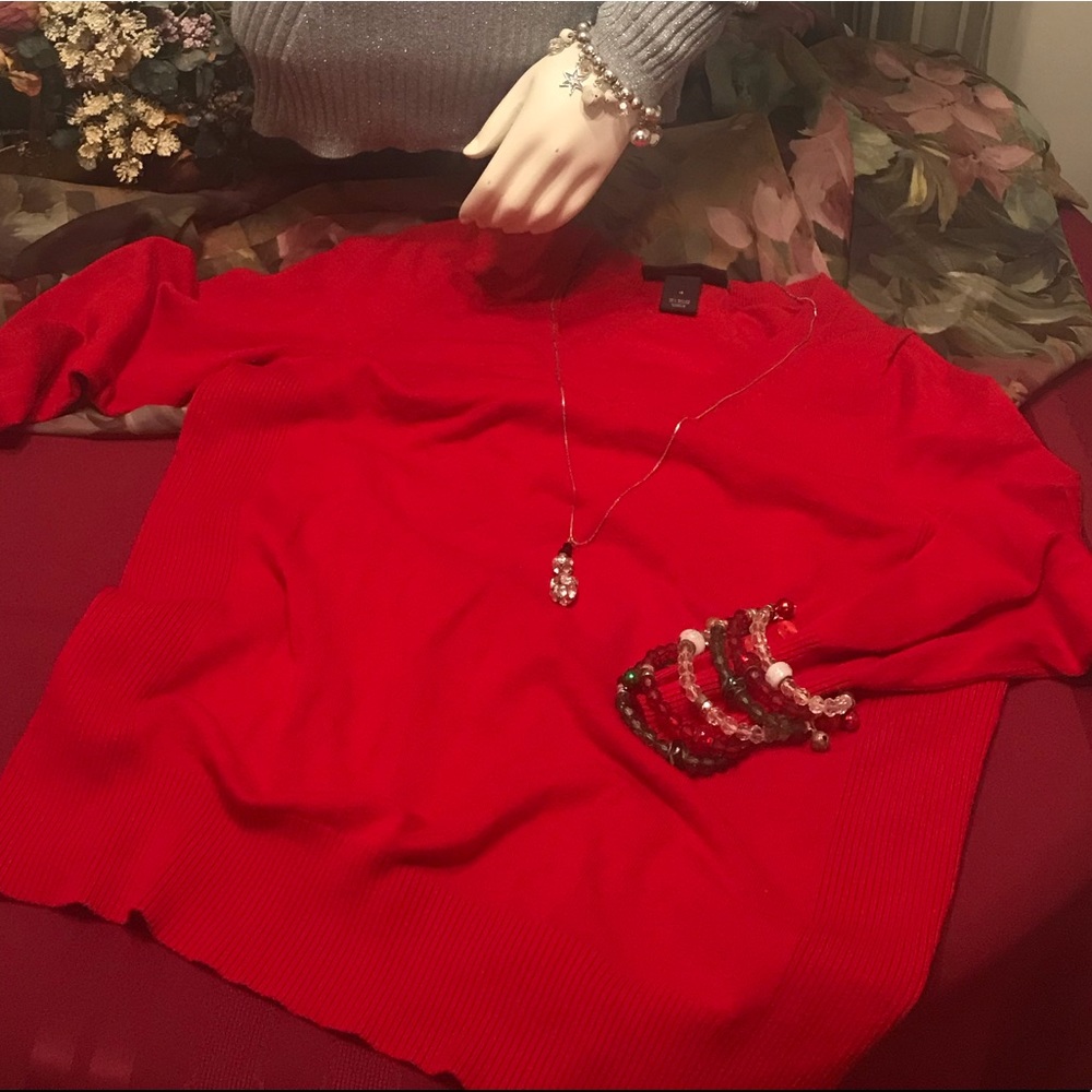 Engine red sweater in time for the holidays LB